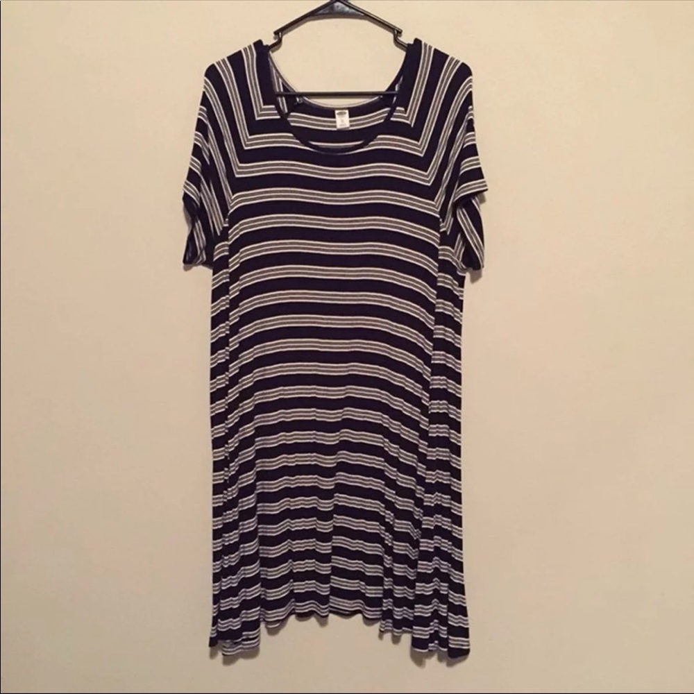 Casual navy and white dress